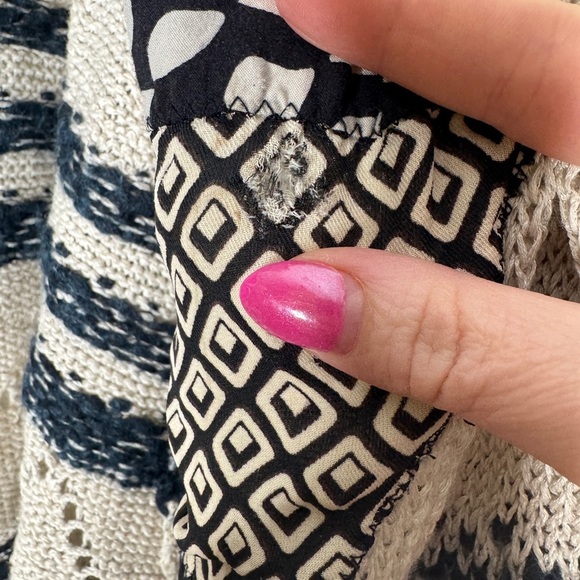 MOTH ANTHROPOLOGIE Draw The Eye Patchwork Mixed Media Vest Size S/M Ramie - Picture 8 of 9